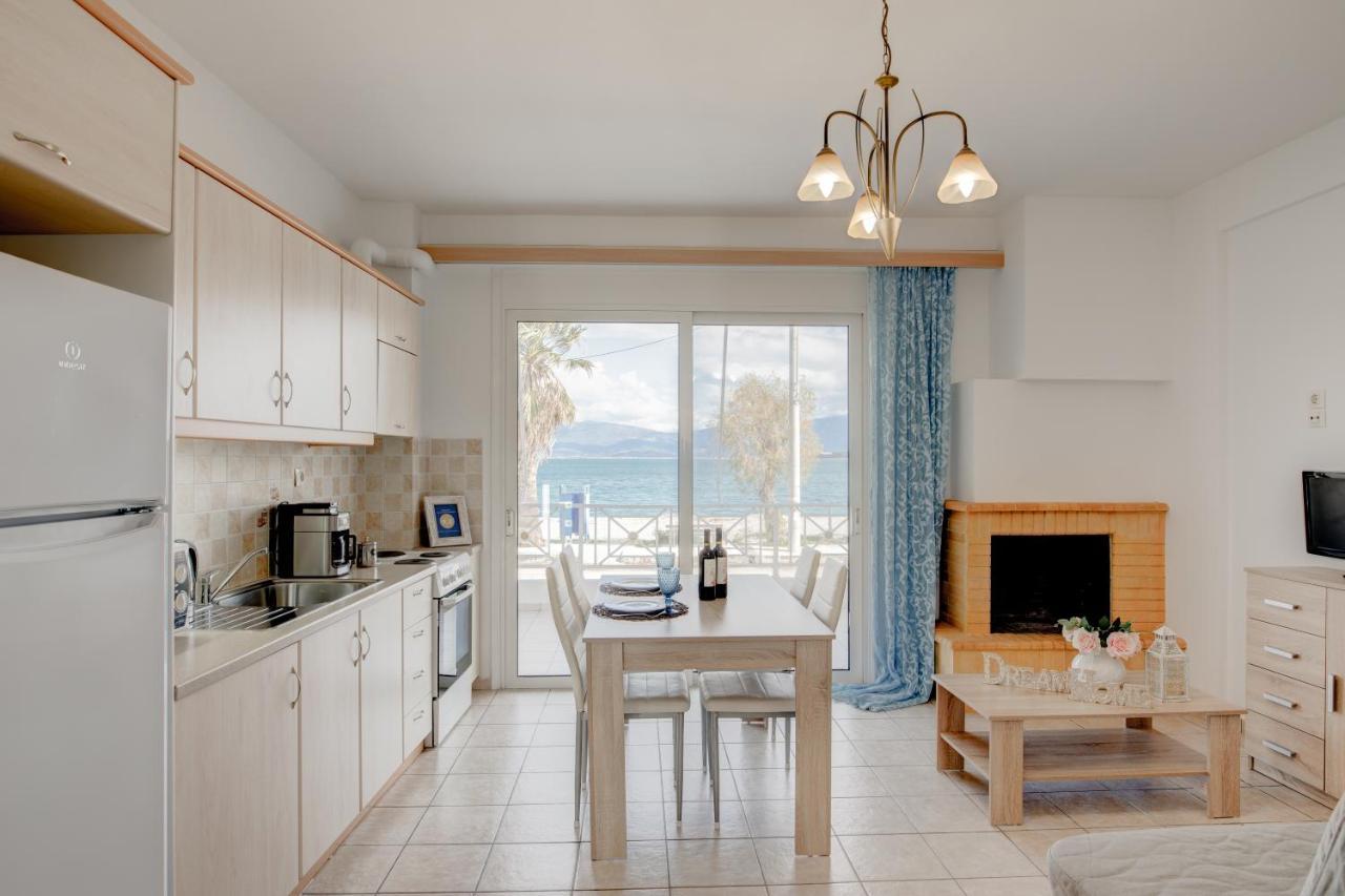 Sugar Blue - Apartments On The Beach Agios Vasilios  Bagian luar foto
