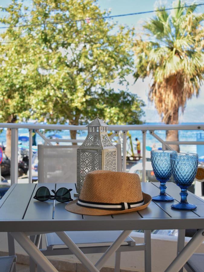 Sugar Blue - Apartments On The Beach Agios Vasilios  Bagian luar foto