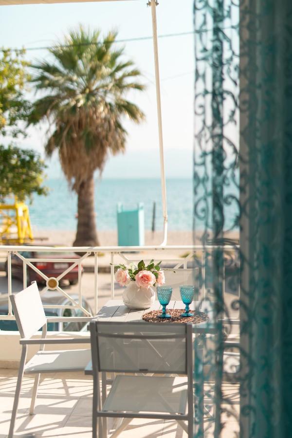 Sugar Blue - Apartments On The Beach Agios Vasilios  Bagian luar foto