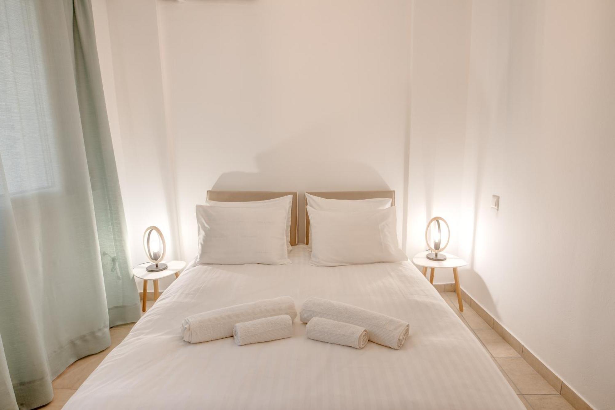 Sugar Blue - Apartments On The Beach Agios Vasilios  Bagian luar foto